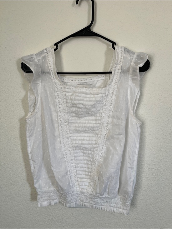 Lucky Brand Tops - Lucky Brand White Swiss-Dot Lace Trim Camisole